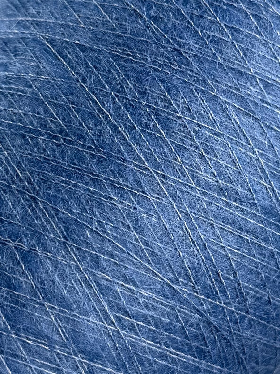Manifattura Sesia Art. Vivienne 850 m / 100 g – Filato in kid mohair e seta mulberry col. Denim Blu 1765